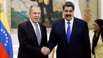 Venezuela gỡ khó trong vòng vây cấm vận