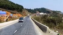 Hơn 20.800 tỷ đồng xây dựng 85km đường cao tốc Hòa Bình-Mộc Châu