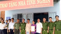 Đón xuân trong căn nhà mới đầy nghĩa tình