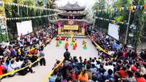 Lễ hội từ những góc nhìn
