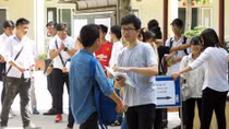 12 thí sinh bị đình chỉ thi, 2 cán bộ bị kỷ luật trong ngày thi thứ hai