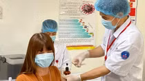 Việt Nam ưu tiên cho việc có vaccine phòng COVID-19 sớm