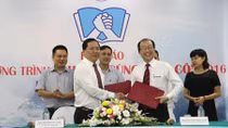 Chia sẻ cùng thầy cô trên đảo