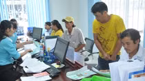 Cắt giảm 30% thủ tục hành chính, xử lý hành vi nhũng nhiễu doanh nghiệp