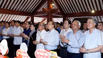 Lãnh đạo Đảng, Nhà nước dâng hương tưởng niệm Chủ tịch Hồ Chí Minh