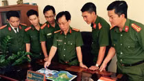 Nỗ lực bảo vệ bình yên cuộc sống thị xã Sông Cầu