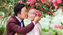Cô dâu hơn chú rể 35 tuổi: "Đã xác định người chụp ảnh bản đăng ký kết hôn"