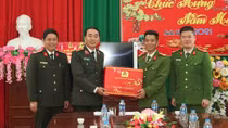 Thứ trưởng Trần Quốc Tỏ kiểm tra công tác tại Thái Nguyên