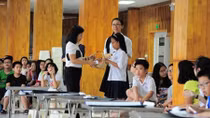 Miễn học phí cho SV sư phạm: Nên thu hẹp đối tượng để tránh lãng phí