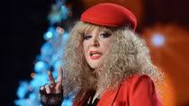 Diva người Nga Alla Pugacheva không biểu diễn trong dịp năm mới 2020