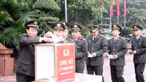 Ủng hộ “Tết vì người nghèo” xuân Đinh Dậu 2017