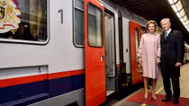 Nhà vua Bỉ công du nước ngoài bằng tàu hỏa