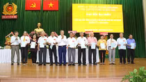 Những người lính xung kích tại mặt trận cơ sở