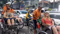 Chậm với xích lô