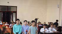 HĐXX quyết định kéo dài thời gian Nghị án vụ chạy thận Hòa Bình đến 14h ngày 5-6
