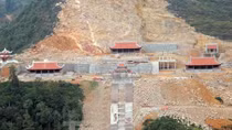 Hà Giang tạm đình chỉ thi công dự án khu du lịch tâm linh Lũng Cú