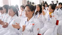 Điều dưỡng viên Việt Nam sang Nhật Bản: Thách thức trước yêu cầu tiếng Nhật