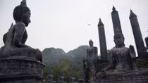 Cai nghiện tại chùa