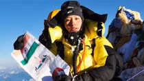 Người phụ nữ đầu tiên chinh phục đỉnh Everest 2 lần trong 5 ngày