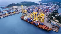Thận trọng để tránh rủi ro trong xuất nhập khẩu