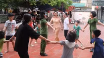 Trao quà hỗ trợ trẻ mồ côi tại Trung tâm nuôi dưỡng trẻ mô côi Hà Cầu