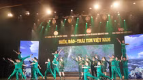 Chương trình giao lưu nghệ thuật "Biển, đảo - Trái tim Việt Nam" 