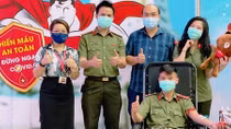 Trung úy, ca sĩ Thu Hường: Chúng tôi luôn sẵn sàng “vì tuyến đầu chống dịch”
