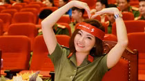 Sao Mai 2008, Thiếu úy Trần Thu Hường làm đại sứ chiến dịch “Hành trình Đỏ”