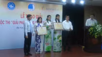 Trao giải cuộc thi “Giải pháp sáng tạo y tế cộng đồng" năm 2016