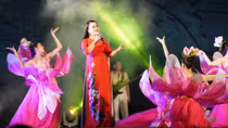 Thiêng liêng “Lời ca dâng Bác” tại Khu lưu niệm Sáu điều Bác Hồ dạy CAND