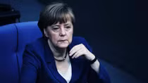 Châu Âu "lo sốt vó" trước những bế tắc của bà Angela Merkel 