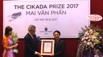 Nhà thơ Mai Văn Phấn giành giải thưởng Cikada của Thụy Điển