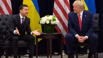Tổng thống Ukraine nói gì giữa lùm xùm về cuộc điện đàm với ông Trump? 