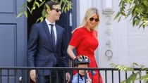 Ivanka Trump quyết theo đuổi thời trang dù "ế khách nhà giàu"