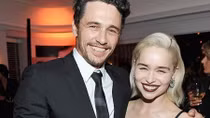 Hai mỹ nhân "thiêu đốt" thảm đỏ tại Hollywood