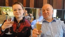Cha con cựu điệp viên Skripal sẽ rời Anh khi bình phục 