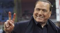 Cựu Thủ tướng Berlusconi: 81 tuổi vẫn trở lại chính trường 