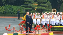 Lễ đón trọng thể Tổng thống Donald Trump tại Hà Nội 