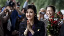 Phe Áo đỏ sẽ ra sao khi bà Yingluck lưu vong? 