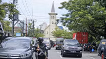 Đánh bom liều chết kinh hoàng tại Indonesia