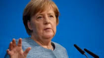 Bà Merkel tuyên bố cứng rắn tạm dừng xuất vũ khí sang Saudi Arabia 