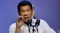Tổng thống Philippines cáo buộc các đại sứ Mỹ là gián điệp