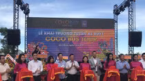 Khai trương xe buýt du lịch hai tầng mui trần đầu tiên tại Việt Nam