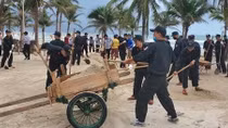 CSCĐ Đà Nẵng giúp người dân khắc phục hậu quả bão số 13