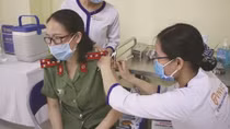 BV 199 tiêm vaccine COVID-19 cho CBCS Công an tuyến đầu chống dịch