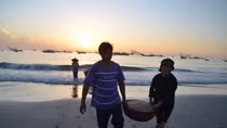 Ngư dân Đà Nẵng đón nắng sớm cùng bội thu mùa ruốc