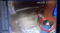 Công an vào cuộc xác minh thông tin người đàn ông sàm sỡ bé gái trong thang máy