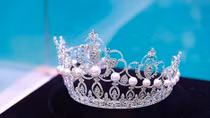Vương miện trị giá 3 tỉ đồng chờ chủ nhân Miss World Việt Nam 2019