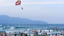 Đà Nẵng chi hơn 2 tỷ đồng mở lối xuống biển cho người dân