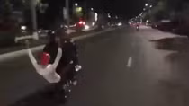 Khởi tố thanh niên “bốc đầu xe” trên phố để câu like